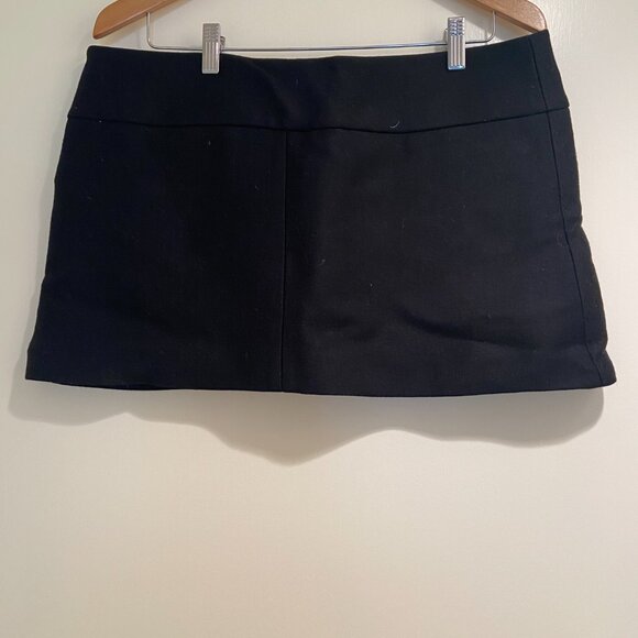 Paul & Joe Retro Mini Skirt - 100% Wool - Picture 2 of 3